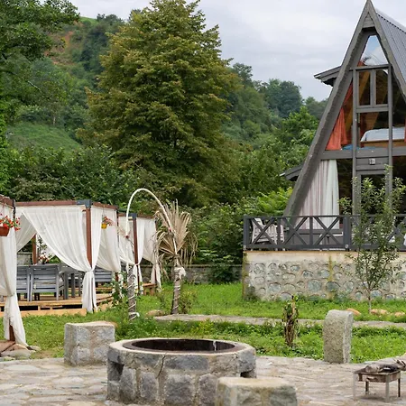 Bed & Breakfast Yesil Dues Nize